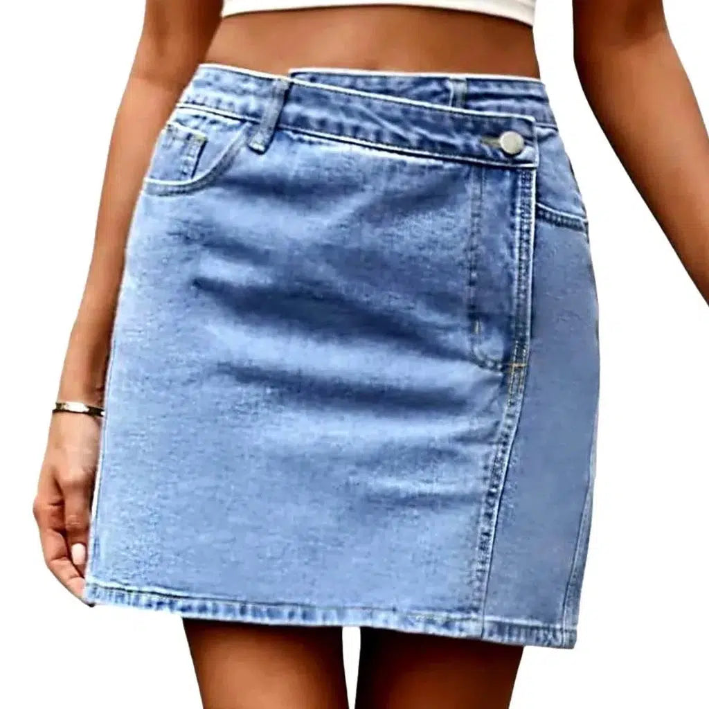 Mini jean shorts
 for women