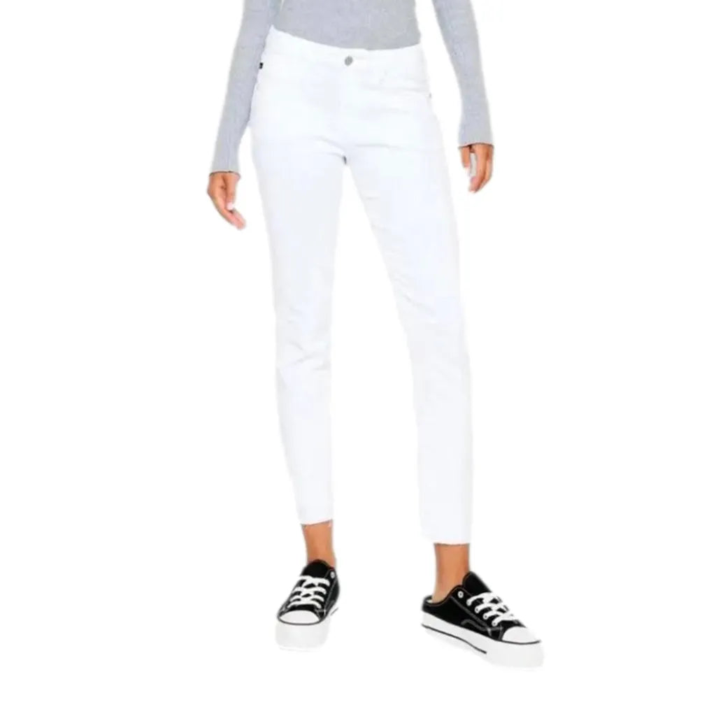 Monochrome casual jeans
 for ladies