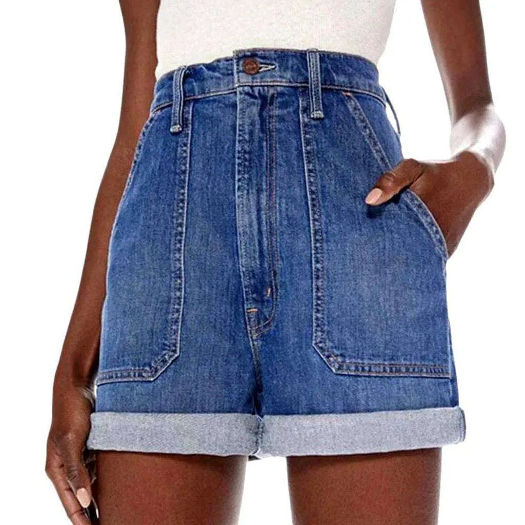 Patched pocket wide denim shorts