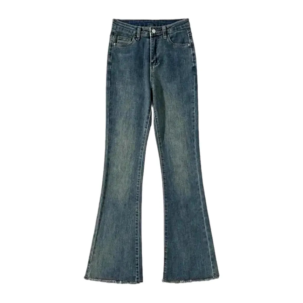 Raw-hem vintage jeans
 for ladies