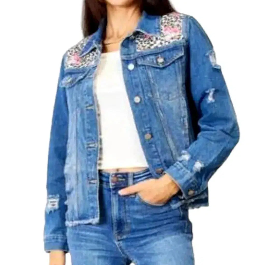 Regular y2k jean jacket
 for ladies