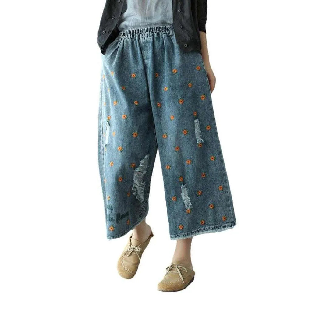 Ripped embroidered women's culottes jeans
