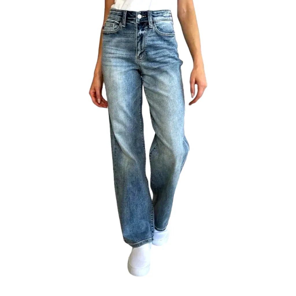 Stonewashed women's 90s jeans