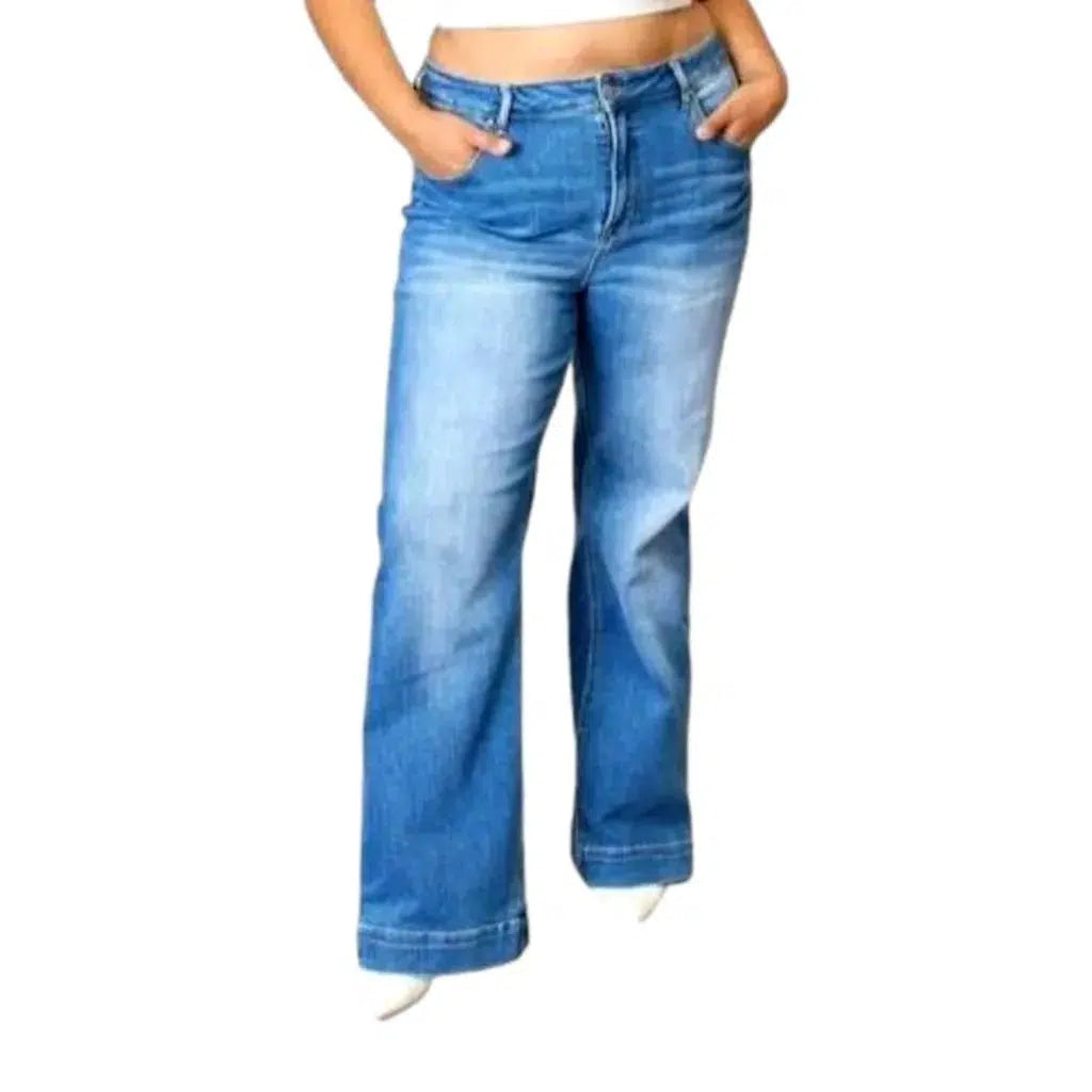Women's plus-size jeans
